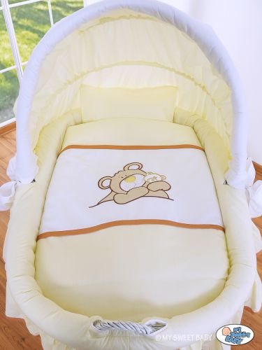 Moses Basket/Wicker hood crib- Teddy Bear Barnaba cream