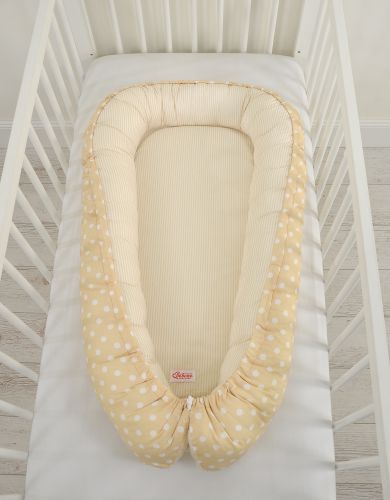 Baby nest double-sided Premium Cocoon for infants BOBONO- white dots on beige/ beige strips