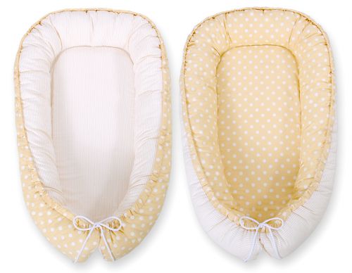 Baby nest double-sided Premium Cocoon for infants BOBONO- white dots on beige/ beige strips