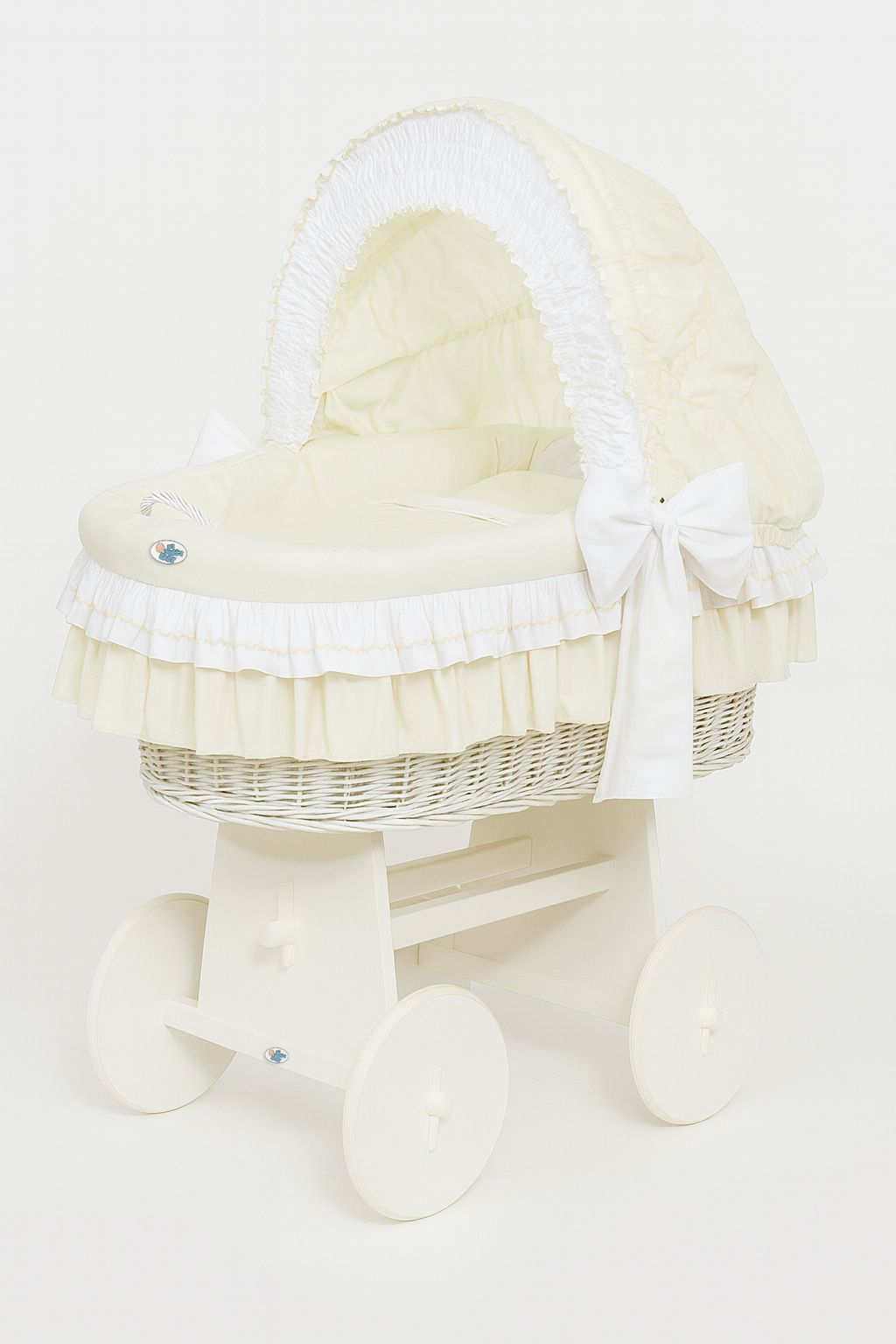 Moses Basket Wicker hood crib Bellamy - white + cream bedding