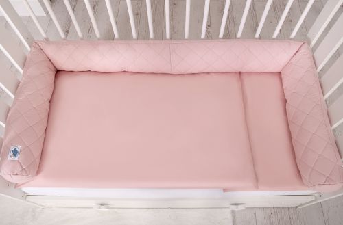 2-in-1 - Baby nest quilted - snake pillow bumper - pastel pink