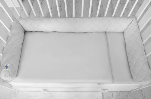 2-in-1 - Baby nest quilted - snake pillow bumper - gray