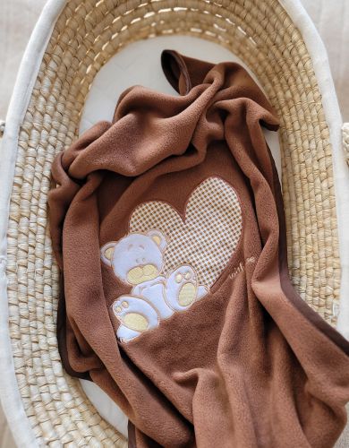 Polar fleece blanket for babies - Milo- Teddy Bear with Heart brown