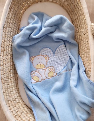 Polar fleece blanket for babies - Milo- Teddy Bear with Heart blue