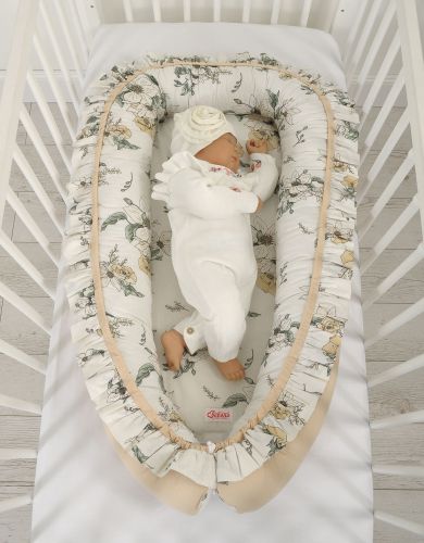 Baby nest Premium Cocoon for infants with a ruffle - Clematis on beige