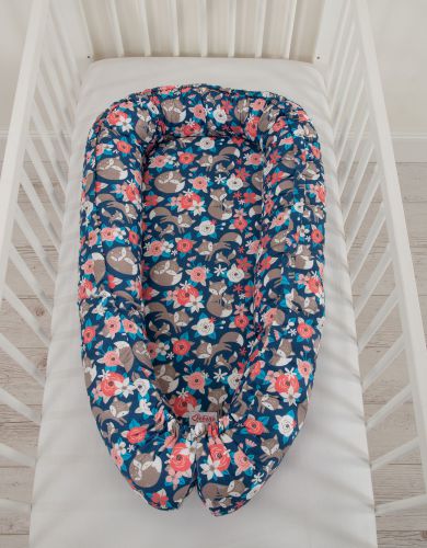 Baby nest double-sided Premium Cocoon for infants BOBONO- fox family on blue