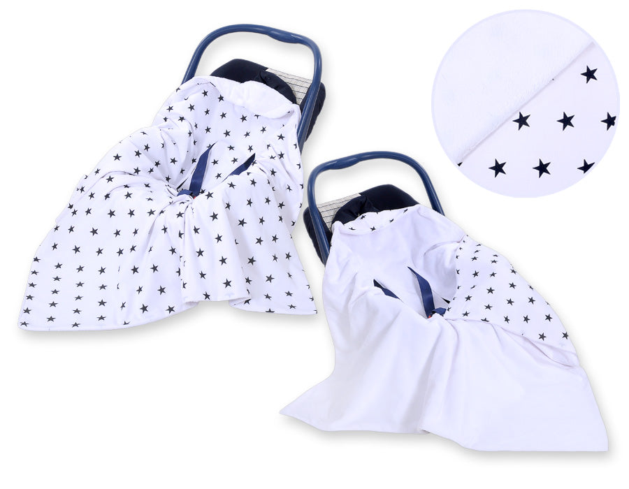 Big double-sided car seat blanket for babies - Black stars