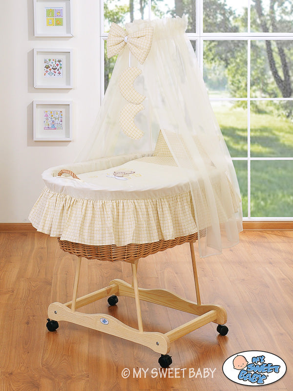 Moses Basket/Wicker drape crib- Good night cream