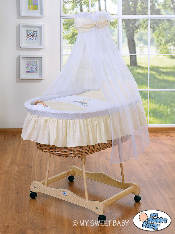Moses Basket/Wicker drape crib- Donkey Luca cream