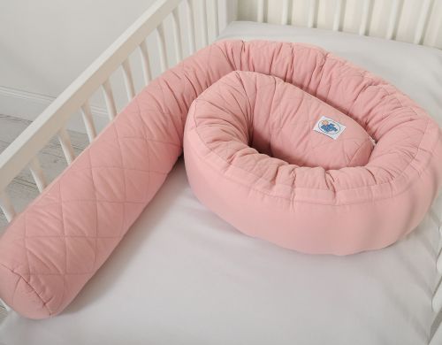 2-in-1 - Baby nest quilted - snake pillow bumper - pastel pink