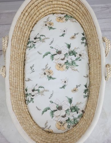 Sheet made of cotton for moses basket mattress 75x35 cm - Clematis on beige